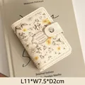 Floral retro card holder with yellow daisy print and snap closure, size 11x7.5x2cm - Fresh Daisy