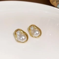 Irregular pearl stud earrings with gold finish, elegant vintage style for women - Pleated Geometric Pearl (Silver Earring Post)