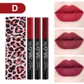 Set di tre rossetti opachi in tonalità di rosso con astuccio a macchie rosa - Set D (3 Matite Rossetto)