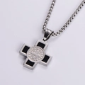 Zilveren roestvrijstalen kruisketting met zwart inlegwerk en Sint-Benedictus medaille - Met ketting / Zilver