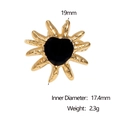 Maße des 18k Gold Herz-Sonnenrings mit 17,4 mm Innendurchmesser und 2,3 g Gewicht im Detail - Schwarz