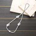 Cordino per telefono con perle bianche e perle barocche grigie con strass su filo nero - Stile con 3 Perle Barocche Bianco (K3007)