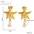 Detail of 18k gold plated starfish earrings with imitation pearl and dimensions 3.5x1.9cm - Gold Starfish Pearl Stud Earrings(S-E455)