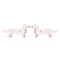 Dettaglio degli orecchini a lobo bassotto oro rosa con design a cuore traforato - Oro rosa