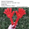 Grand applaudisseur main en plastique rouge avec motif d'étoiles pour supporteurs - Style de Drapeau Non Lumineux / 28cm