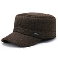 Herren Winter Flat-Top Mütze in Dunkelbraun mit Fischgrätenmuster und SPORT-Abzeichen - Kaffeebraun