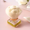 Eleganter Nagelhautpinsel in Blumenform mit glitzerndem Strass-Sockel für Make-up - Cremeweißer Blumenstil / Gelb