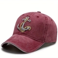 Détail de la casquette de baseball bordeaux en coton lavé avec broderie ancre - Taille unique / Rouge