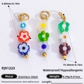 Colorful stainless steel flower charm pendants in red, blue, and green for jewelry DIY - Colorful Flower Beaded Pendant (PJ91223) / 5 Pieces / Multicolor