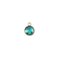 Detail van 7mm groene geboortesteen hanger met rond verguld metalen frame voor sieraden - Gouden Mei
