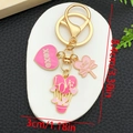 Dettaglio portachiavi a cuore smaltato rosa con dimensioni 8,4 cm per 3 cm - Stile Palloncino a Cuore Rosa Smaltato (ER1277)