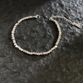 Elegant silver-tone bead chain bracelet in titanium steel with lobster clasp and extension - Square Bead Chain / Silver