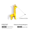 Yellow giraffe pendant necklace in stainless steel with orange heart pattern - PJ92397-Giraffe