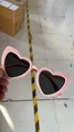 Occhiali da sole chic a cuore rosa per donna con eleganti lenti scure polarizzate - Montatura Rosa Lenti Grigie