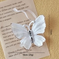 Ornamento natalizio a farfalla bianca con glitter argento e dettagli in diamanti finti - Farfalla Bianca