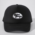 Verstellbare schwarze Trucker-Cap mit Biker Garage Stickerei und atmungsaktivem Netz - Einheitsgröße / Ganz Schwarz