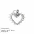 Elegante ciondolo a forma di cuore in acciaio inox argento con perle, misura 17x20mm. - Cuore Cavo con Perla Artificiale / Argento