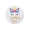 Dettaglio di una spilla tonda in latta con disegno unicorno e scritta Birthday Girl - Stile 6
