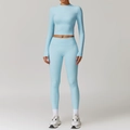 Ensemble de yoga bleu clair deux pièces avec haut à manches longues et legging - Chemise À Manches Longues 8886 + Pantalon 8519 Bleu Ciel / S