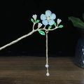 Goldene chinesische Haarnadel mit blauer Harzblume und eleganten weißen Perlen - Hellblaue Blume Künstliche Perle Quaste (0181)
