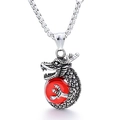 Pendaglio a forma di drago in acciaio inossidabile retrò con perla rossa - Ciondolo Drago Argentato con Perla Rossa (D0808)