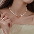 Rice-shaped freshwater pearl necklace with golden butterfly clasp and shell inlay - Butterfly Shell Buckle Pearl Necklace (I-d-008)