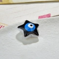 Perla in resina a forma di stella Malocchio nera e blu per gioielli fai-da-te - Nero