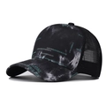 Gorra trucker outdoor con corona tie-dye negra y malla transpirable trasera con letras - M (56-58cm) / Degradado Negro