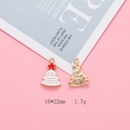 Christmas tree charm pendant 16x22mm in white and red enamel with gold plating - Snow Christmas Tree (F292-1) / 10 Pieces/Pack (16*22mm)