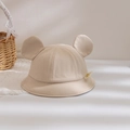 Detailansicht eines beigen Baby-Anglerhuts aus Cord mit süßen 3D-Bärenohren oben - 50-52cm(1-5 Jahre) / Beige