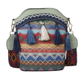 Borsa a secchiello etnica tessuta con nappe bianche e blu e finiture in PU verde - Verde