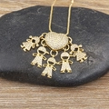 Collana famiglia placcata oro 18k con ciondolo a cuore e cinque charm bimbi brillanti - 2 Ragazze 3 Ragazzi