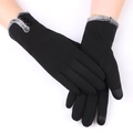 Guanti invernali termici neri da donna con bordo in ecopelliccia grigia e punta touch - Stile in Pelliccia Sintetica a Tre Bottoni / Nero
