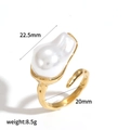 Detailed view of the 18k gold plated ring showing pearl dimensions and adjustable opening - Irregular Pearl Gold Hand Style (TR4541)
