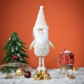 Gnome de Noël avec bonnet tricoté et chaussures dorées sur fond de neige - Style Père Noël Doré 50CM