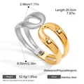 Bracciale rigido bicolore in acciaio inossidabile con design incrociato e misure - Bracciale Rigido Cavo Bicolore Oro e Argento a Doppio Anello (JDB0104010-PS)