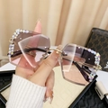 Occhiali da sole vintage oversize quadrati senza montatura con lenti sfumate marroni e strass - Montatura Oro Lenti Grigio Rosa