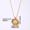 Dettaglio collana in oro con pendente Madonna e zirconi cubici quadrati colorati - Oro Zircone Multicolore
