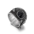 Anello punk gotico in acciaio al titanio con grande cristallo nero e teschi a rilievo - US 7 / Color Acciaio