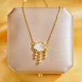 Collier nuage doré élégant avec glands en zircon et étoile dans une boîte cadeau - Éclair De Nuage Doré