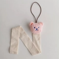 Detail der beige Fischgräten-Haarclip-Organizer mit einem rosa Plüschbärenkopf-Dekor - Rosa 3D-Bär