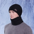 Set invernale di cappello e scaldacollo in maglia nera con fodera in pile per esterno - Nero