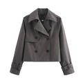 Detailopname van een donkergrijze korte trenchcoat met dubbele rij knopen en maat S tag - S / donkergrijs