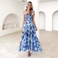 Abito lungo boho a fiori blu con corpetto a punto smock e spalline annodate estive - S / Bianco con fiori blu