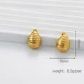 Golden teardrop earrings with spiral texture and 20mm height in stainless steel - Gold Spiral Water Drop Style (QRH5534)