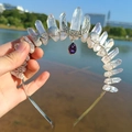 Detalle de corona de cristal con estrellas de mar plateadas y colgante morado - Luna+Estrella de Mar Concha+Colgante Púrpura