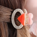 Molla per capelli geometrica in acrilico con strass bianchi e inserti arancioni - H363-Rosa Arancione Geometrico Strass