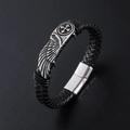 Bracciale da uomo in pelle nera intrecciata con ciondoli a croce e ali d'argento - Color Acciaio