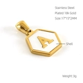Zeshoekige 18k vergulde roestvrijstalen hanger met witte schelp en de letter A detailfoto - Alleen hanger / Letter A