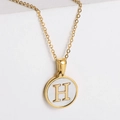 Collar minimalista chapado en oro de 18k con colgante de nácar y letra H - Letra H
